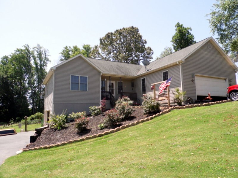 115 Richey Road Fair Play, SC 29643 - Photo 1 of 32 Gallery Image 1