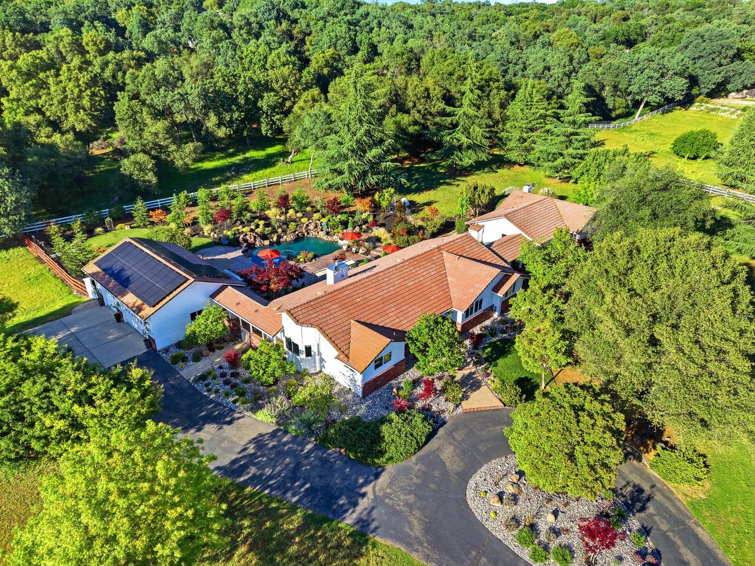 6380 Butterfield Way Placerville, CA 95667 - Photo 60 of 93 an aerial view of a house with a garden