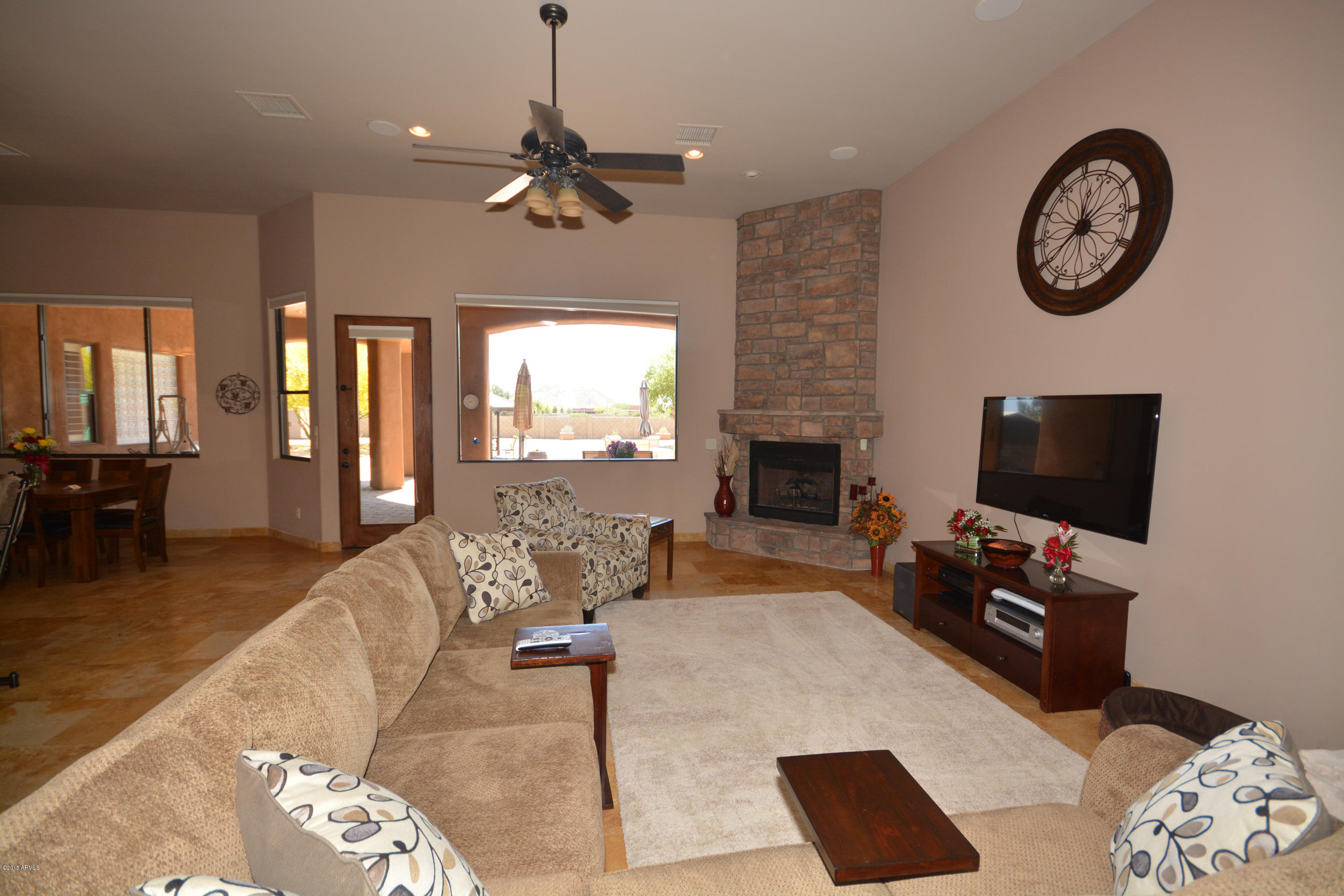 2427 West Irvine Road Phoenix, AZ 85086 - Photo 11 of 57 DSC_0011