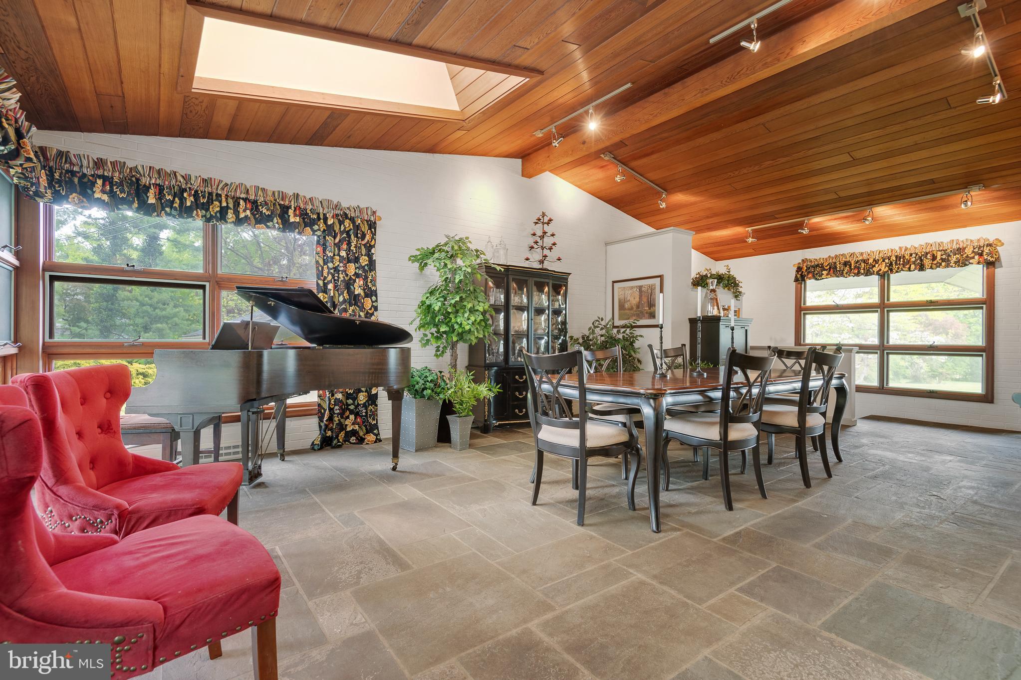 2530 Mondamin Farm Road Lancaster, PA 17601 - Photo 29 of 77 Gallery Image 29