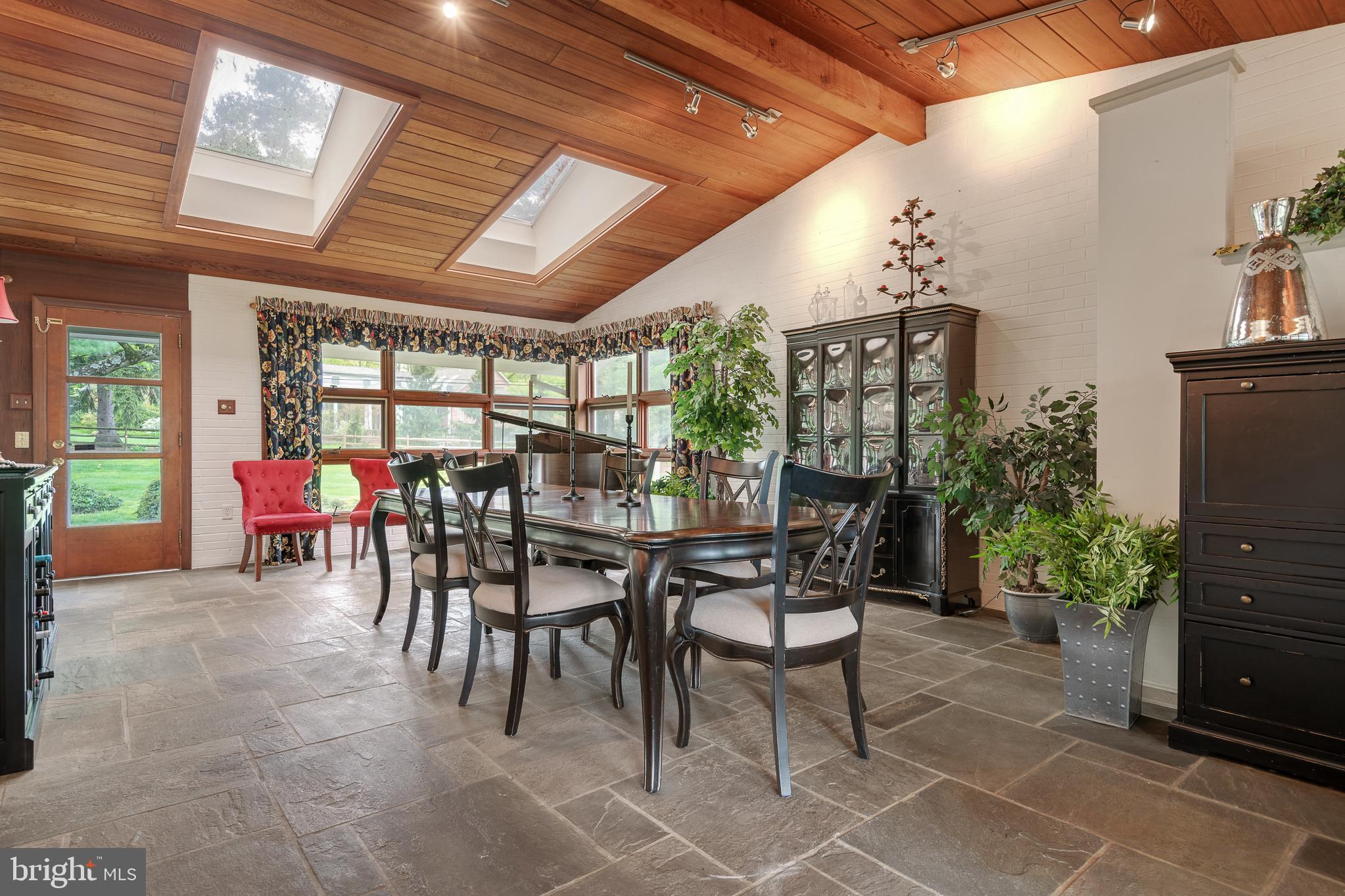 2530 Mondamin Farm Road Lancaster, PA 17601 - Photo 30 of 77 Gallery Image 30