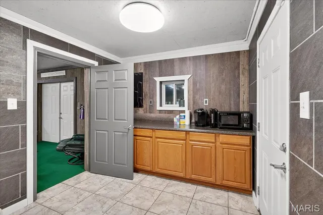 $199,900 | 9629 Holdener Place, Fairview Heights, IL 62208