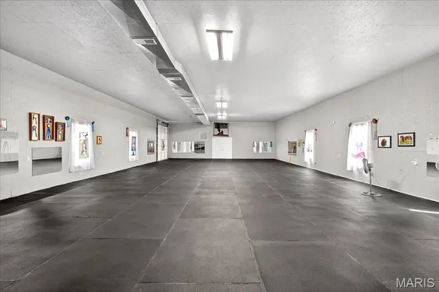 $199,900 | 9629 Holdener Place, Fairview Heights, IL 62208