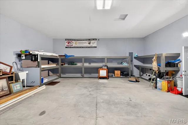 $199,900 | 9629 Holdener Place, Fairview Heights, IL 62208