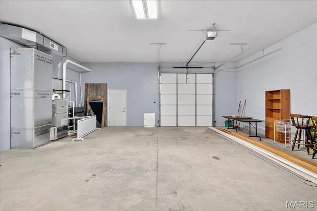 $199,900 | 9629 Holdener Place, Fairview Heights, IL 62208