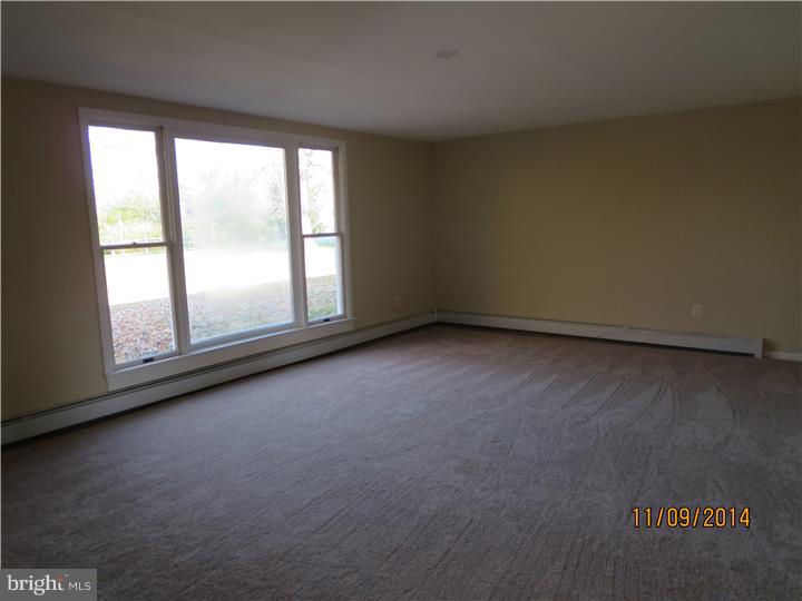 214 Ridge Road Spring City, PA 19475 - Photo 5 of 11