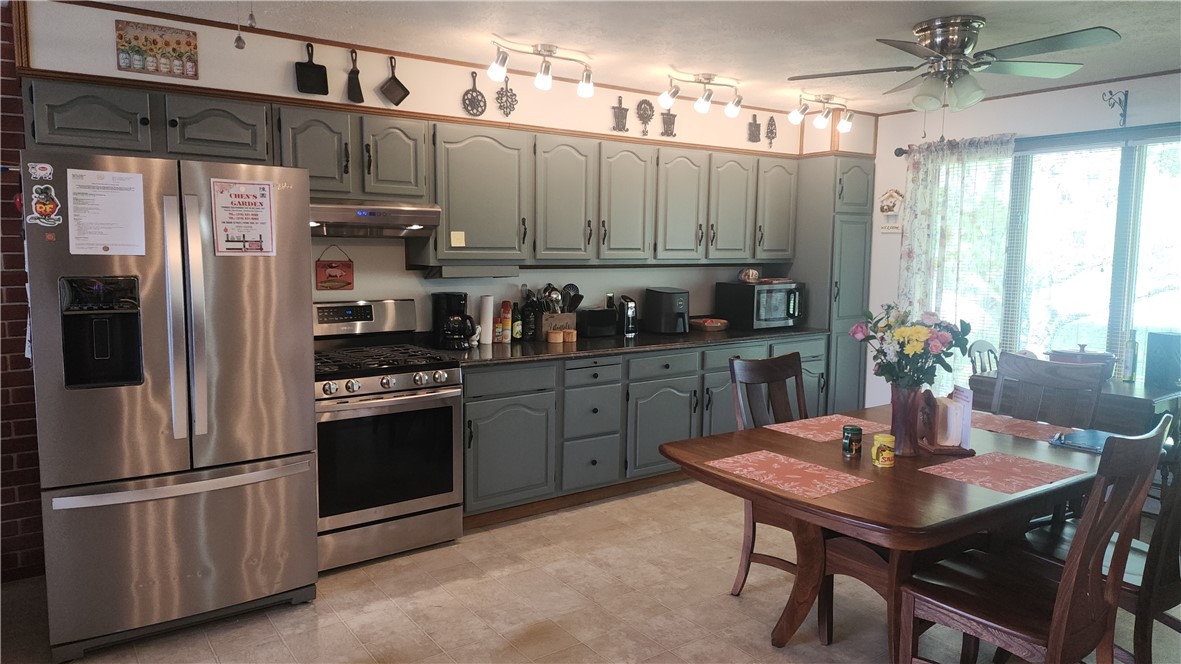 805 Pre Emption Road Penn Yan, NY 14527 - Photo 12 of 43