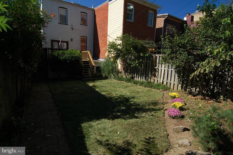 1250 Florida Avenue Northeast Washington, DC 20002 - Photo 16 of 23 Exterior (Rear)