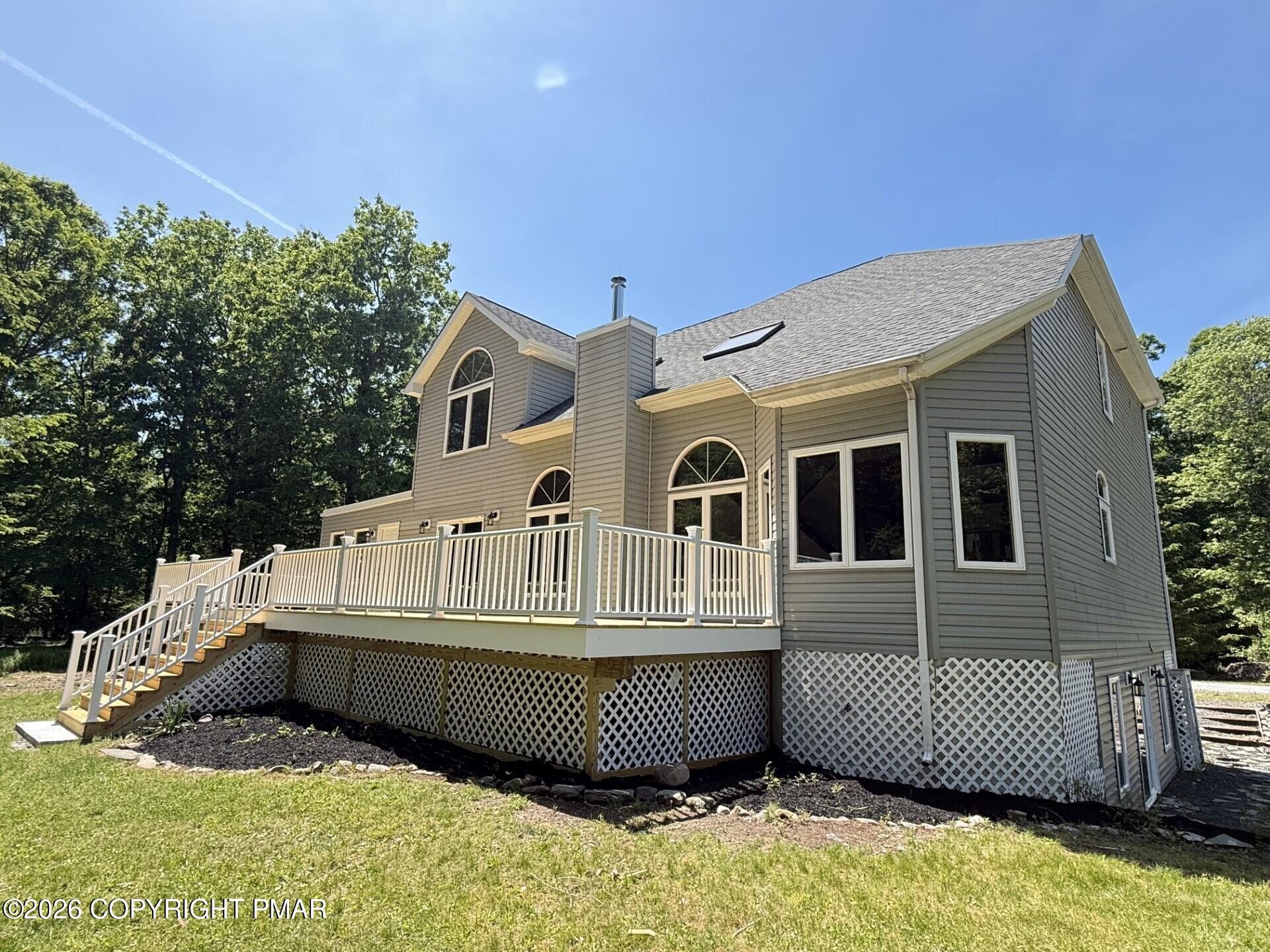5327 Maple Lane Cresco, PA 18326 - Photo 6 of 79 6a27e9d3-2796-48e7-ba5c-b9ff27f20f55