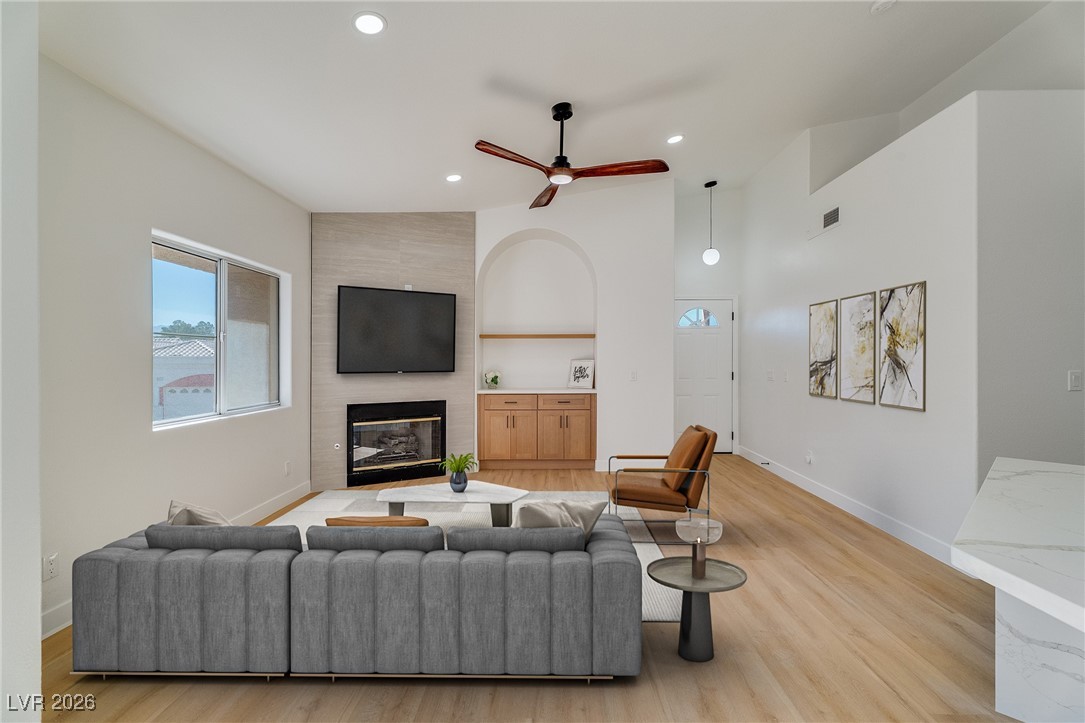 5225 West Reno Avenue, Unit 210 Las Vegas, NV 89118 - Photo 12 of 37