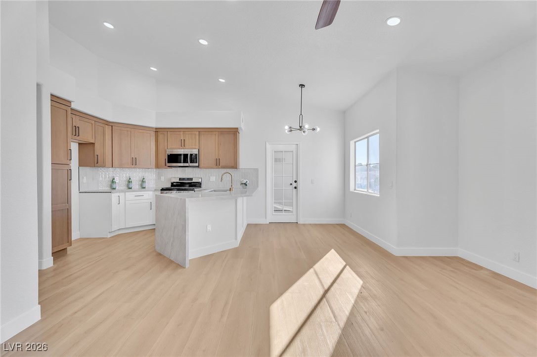 5225 West Reno Avenue, Unit 210 Las Vegas, NV 89118 - Photo 5 of 37