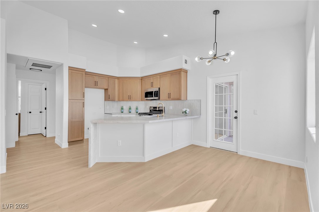 5225 West Reno Avenue, Unit 210 Las Vegas, NV 89118 - Photo 6 of 37