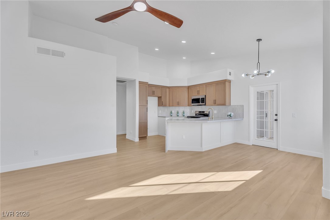 5225 West Reno Avenue, Unit 210 Las Vegas, NV 89118 - Photo 7 of 37