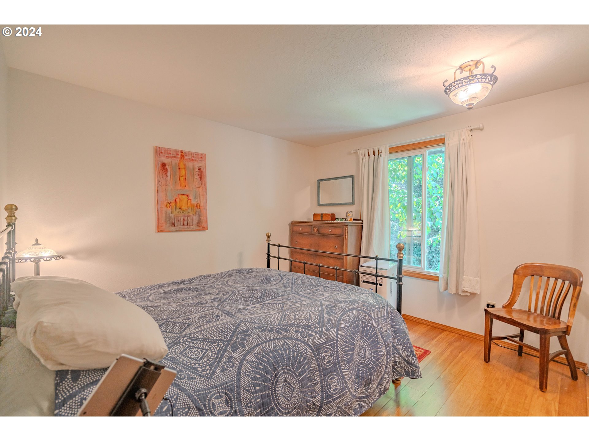 4424 Southwest Freeman Street Portland, OR 97219 - Photo 17 of 41 Gallery Image 17