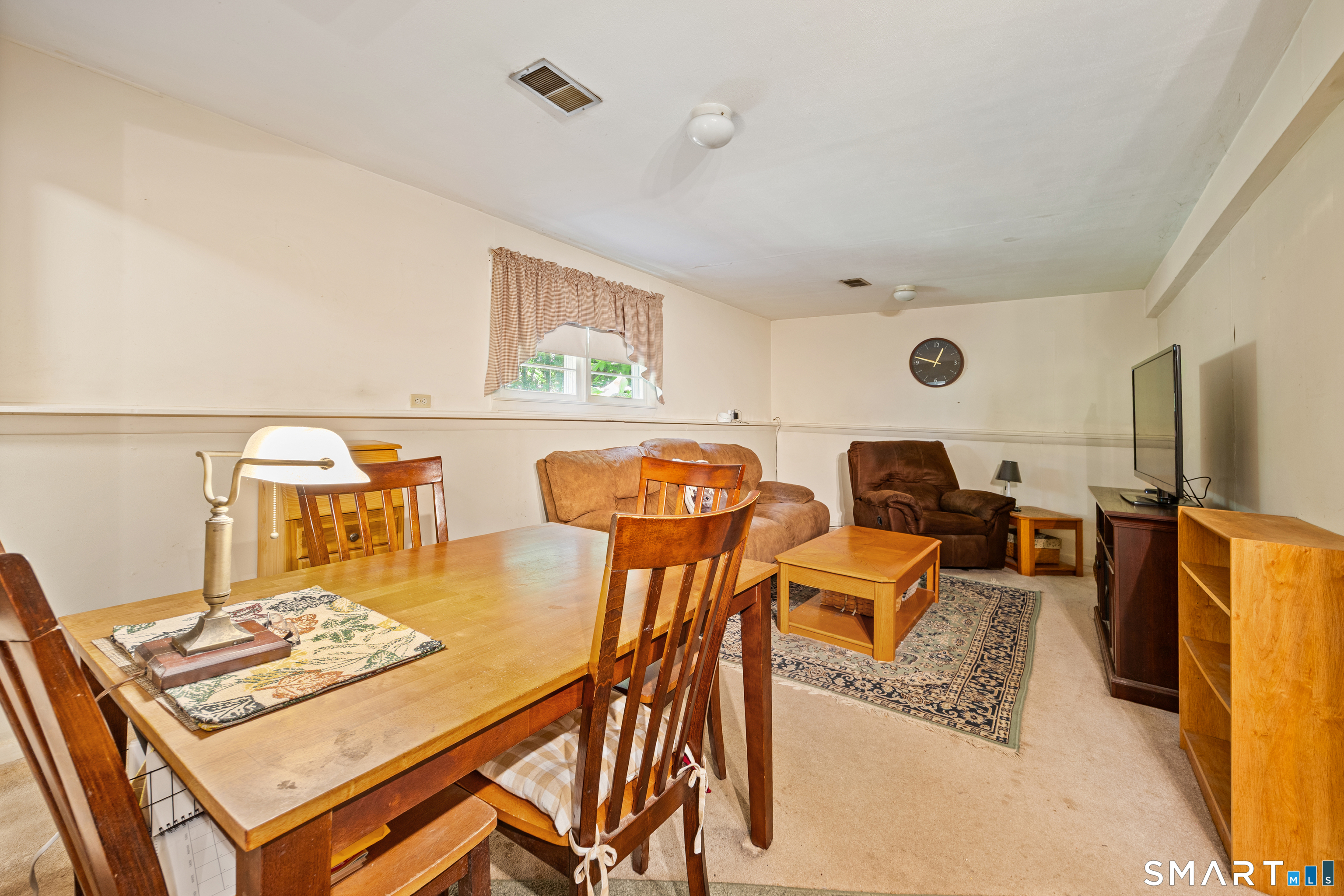 936 South Meriden Road Cheshire, CT 06410 - Photo 19 of 39