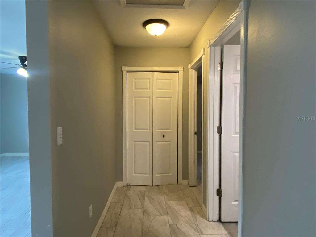 39656 Meadowood Loop Zephyrhills, FL 33542 - Photo 13 of 30 a view of hallway