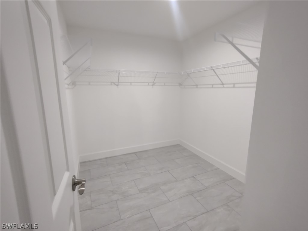 527 David Circle LaBelle, FL 33935 - Photo 16 of 35 a view of a room