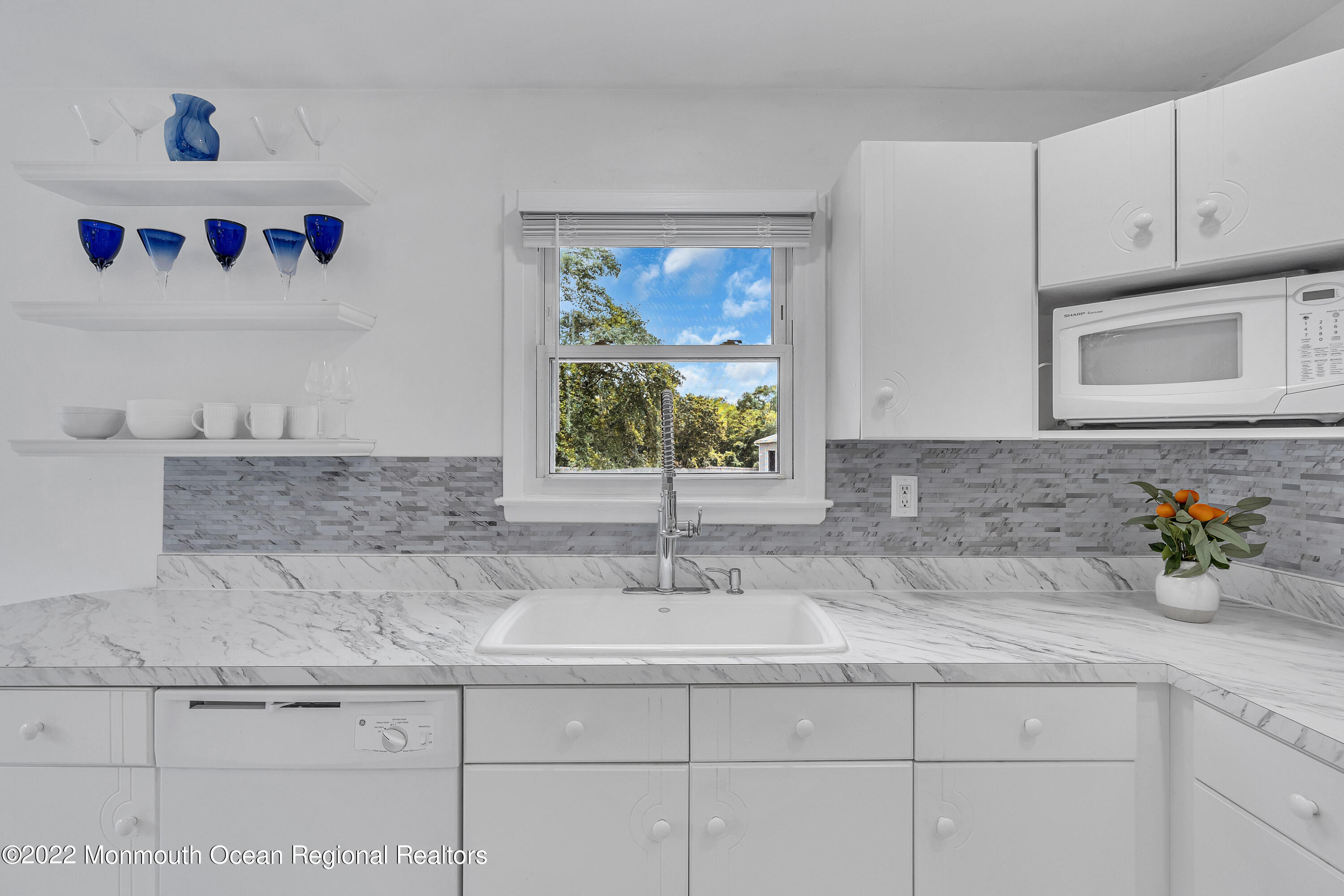 80 East Fish Road Jackson, NJ 08527 - Photo 14 of 55 Kitchen
