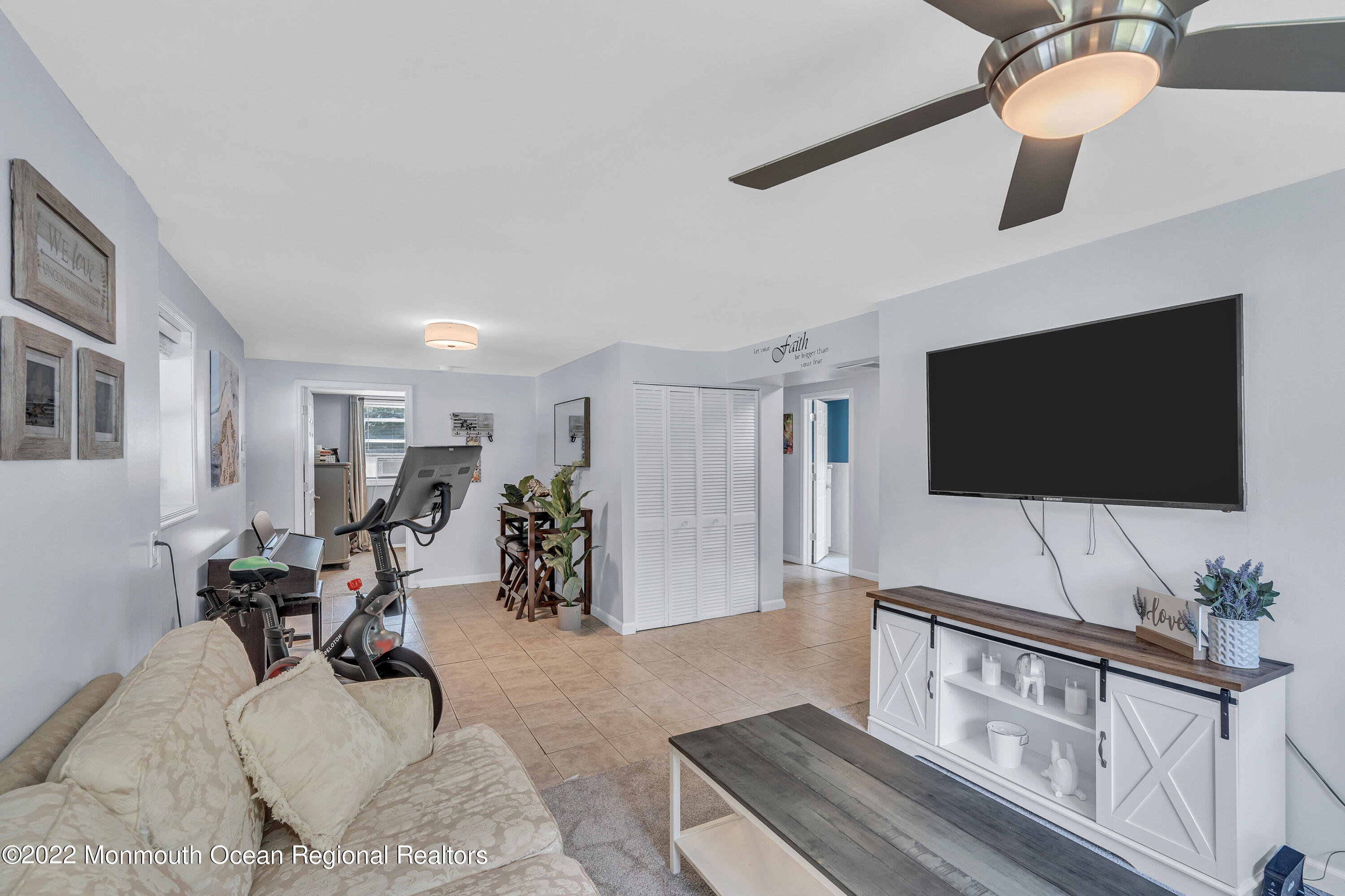 80 East Fish Road Jackson, NJ 08527 - Photo 27 of 55 First Level Family Room