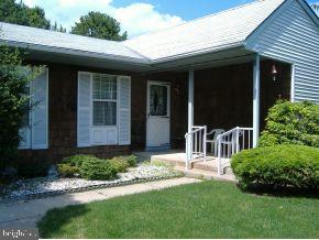 10 Stonybrook Road Manchester Township, NJ 08759 - Photo 2 of 5