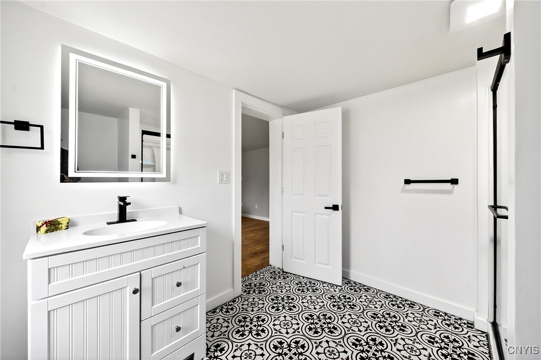 823 Baldwin Road Volney, NY 13069 - Photo 30 of 50