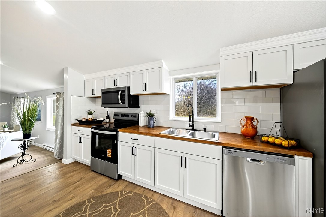 823 Baldwin Road Volney, NY 13069 - Photo 3 of 50