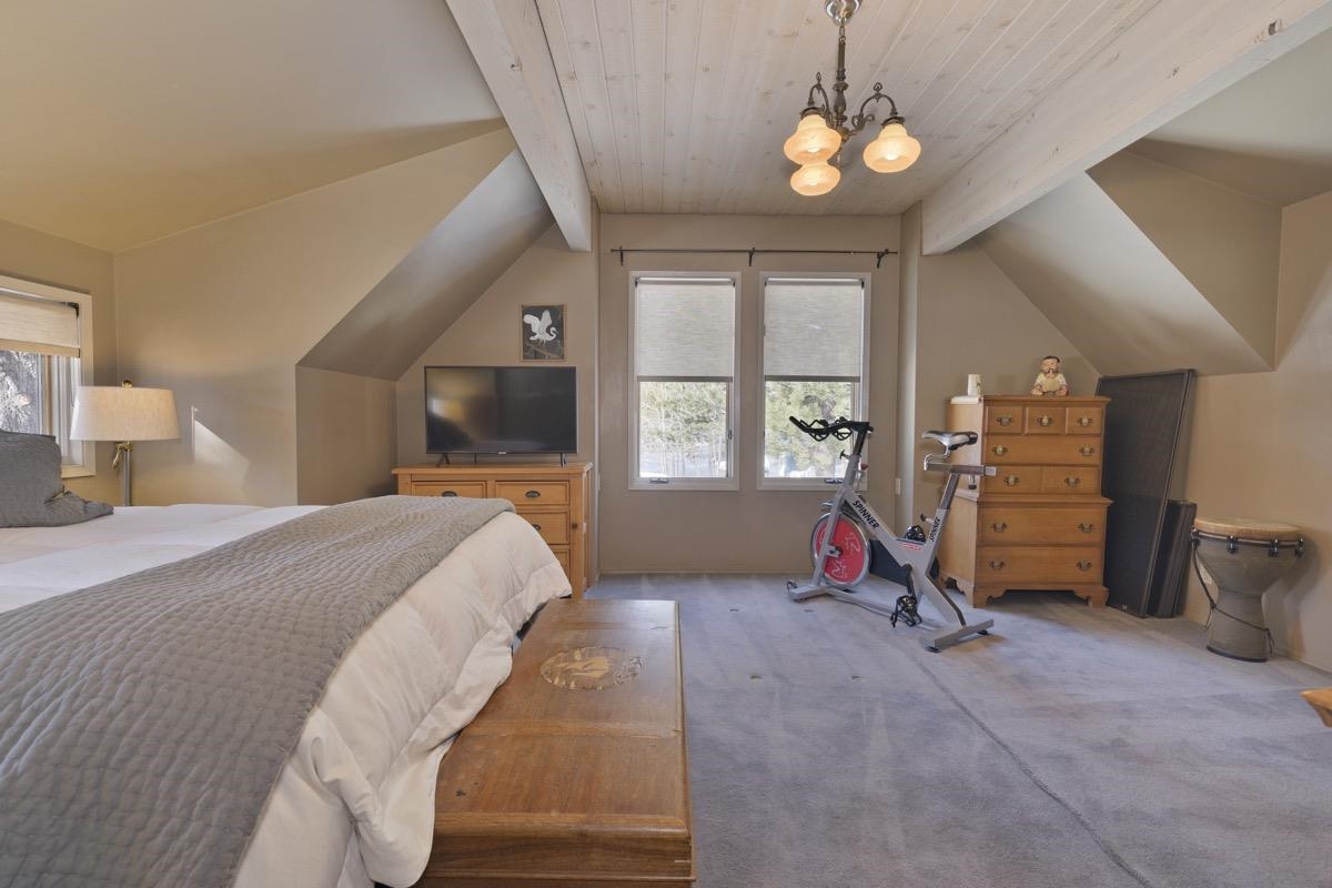 52 Shady Rest Road Mammoth Lakes, CA 93546 - Photo 18 of 43 Gallery Image 18