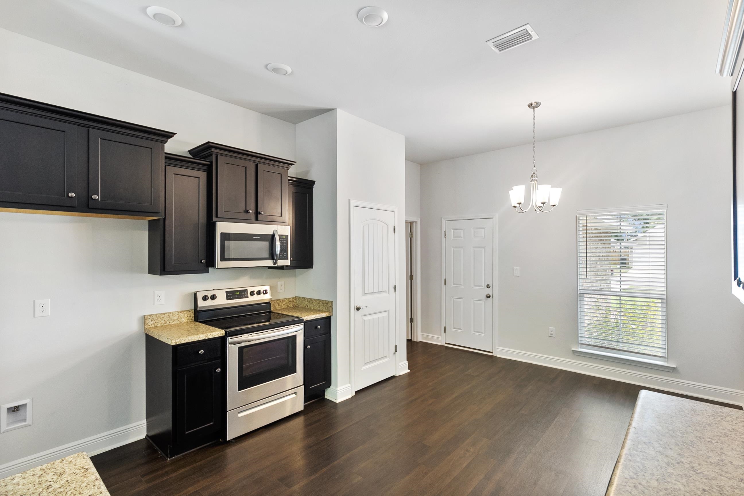 16157 Wishing Tree Court Foley, AL 36535 - Photo 6 of 29