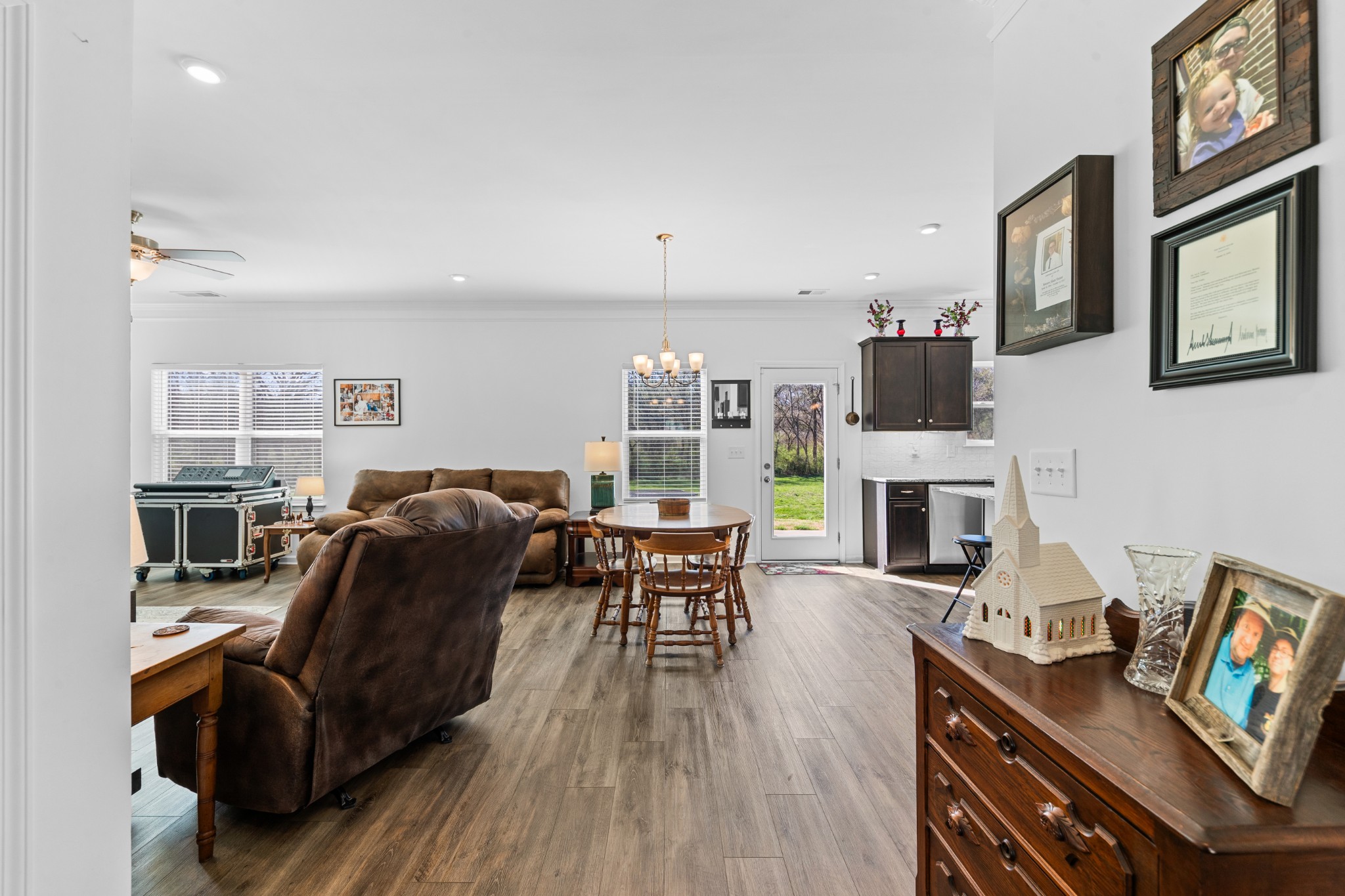 229 Stonewall Road Columbia, TN 38401 - Photo 23 of 61 a living room with furniture fireplace and flat screen tv
