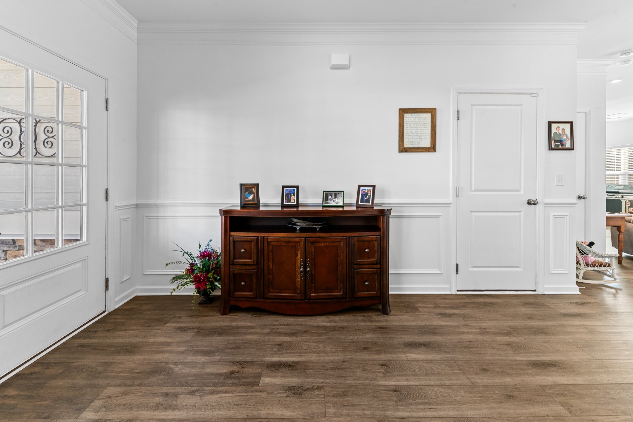 229 Stonewall Road Columbia, TN 38401 - Photo 9 of 61 a view of a workspace with furniture and wooden floor
