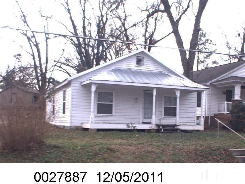 121 Prospect Avenue Raleigh, NC 27603 - Photo 1 of 2 a front view of a house with garden