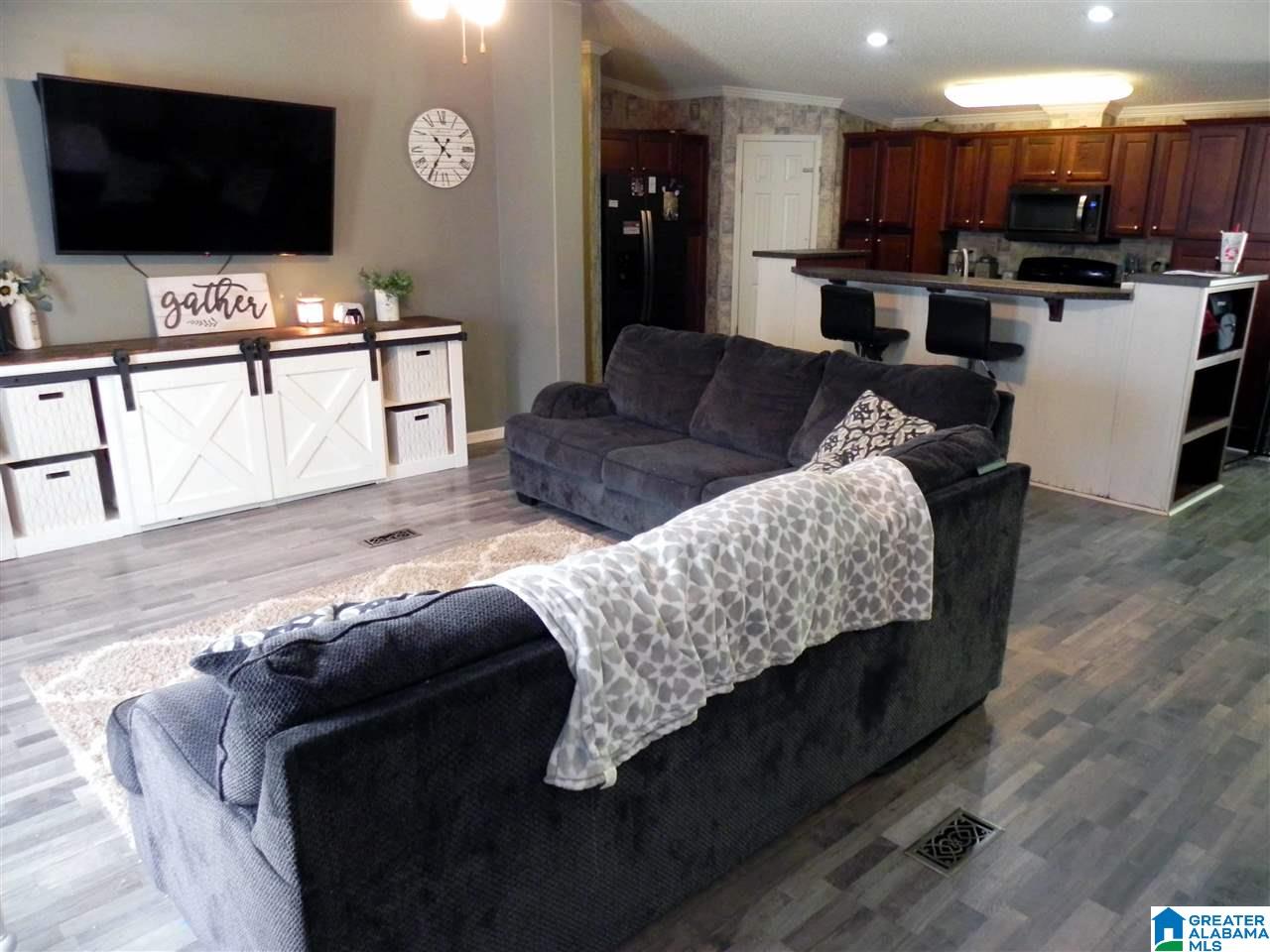 76 Royal Trail Ohatchee, AL 36271 - Photo 2 of 38