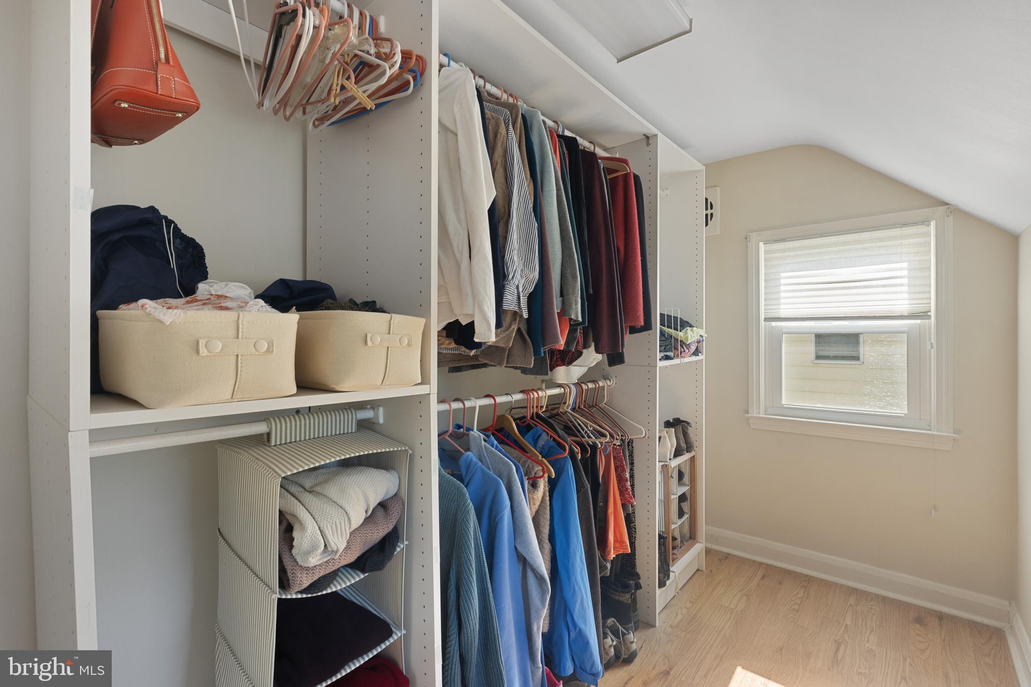 518 Dunkirk Road Baltimore, MD 21212 - Photo 26 of 43 Primary bedroom walk-in closet