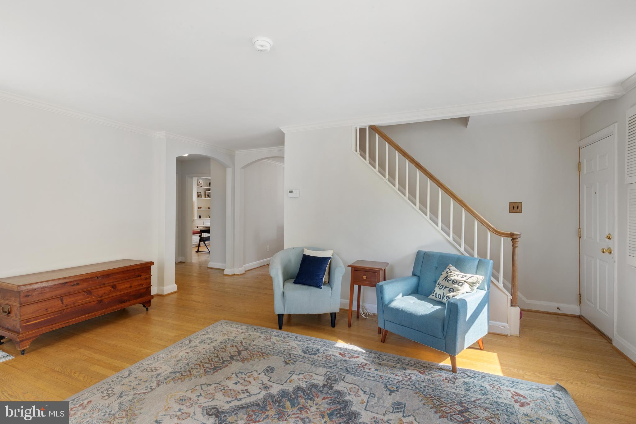 518 Dunkirk Road Baltimore, MD 21212 - Photo 6 of 43 Living Room