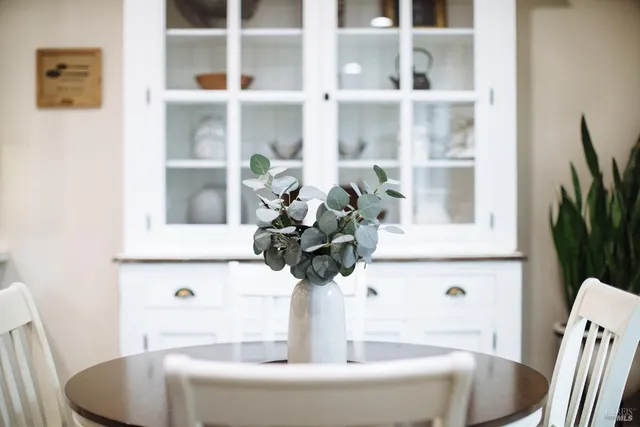 $1,249,000 | 218 Jacquelyn Lane, Petaluma, CA 94952