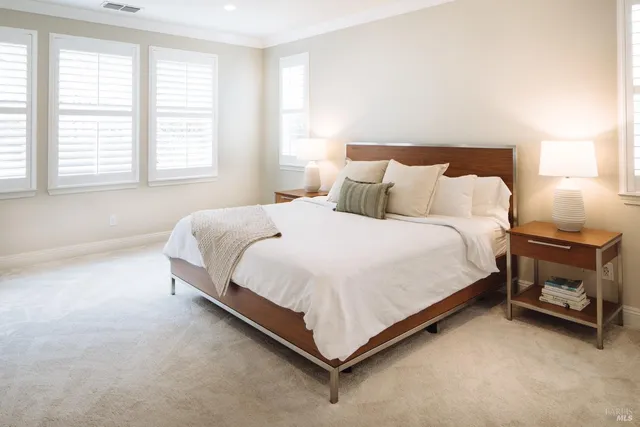 $1,249,000 | 218 Jacquelyn Lane, Petaluma, CA 94952