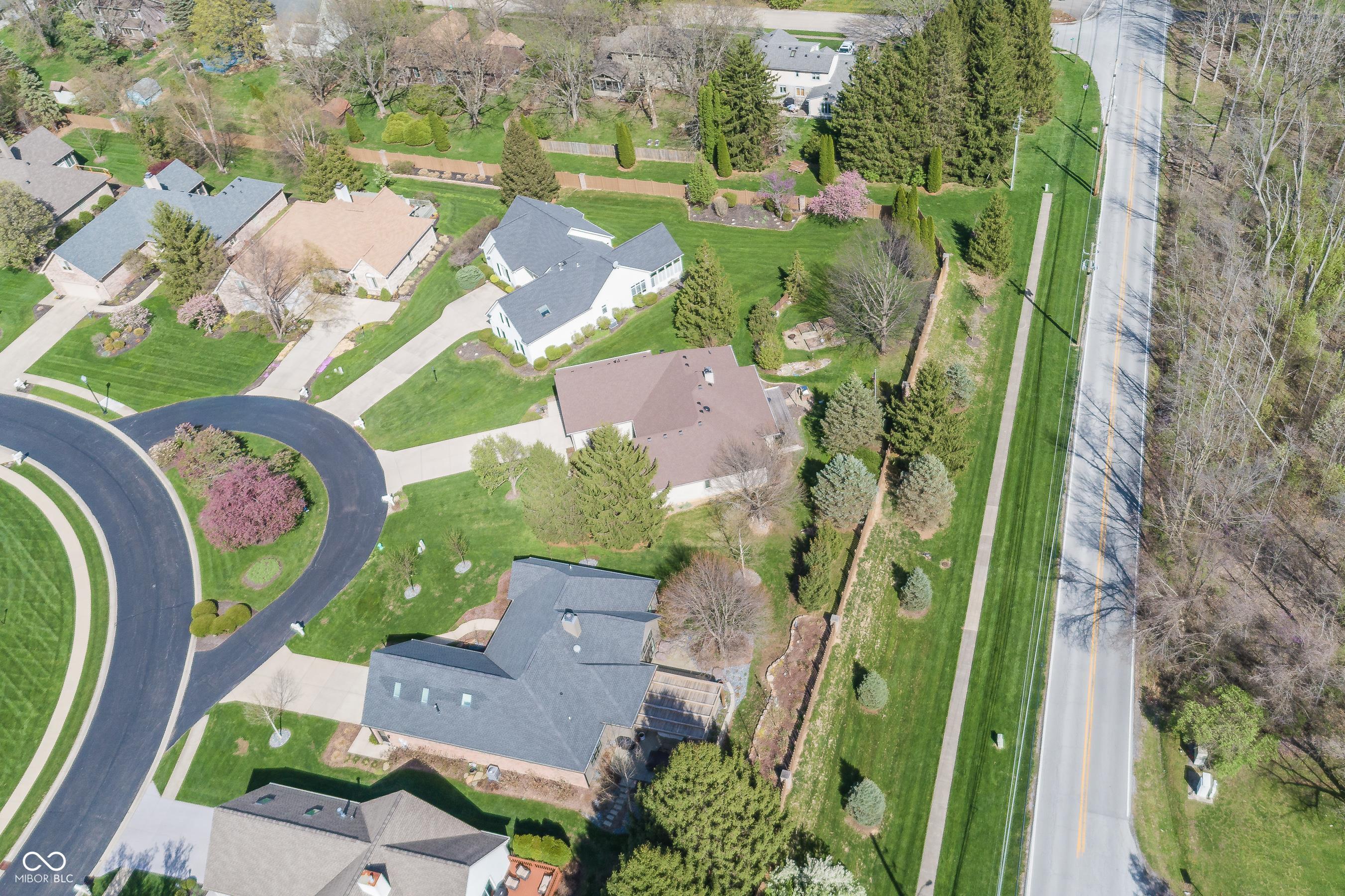 8639 Vintner Way Indianapolis, IN 46256 - Photo 34 of 38