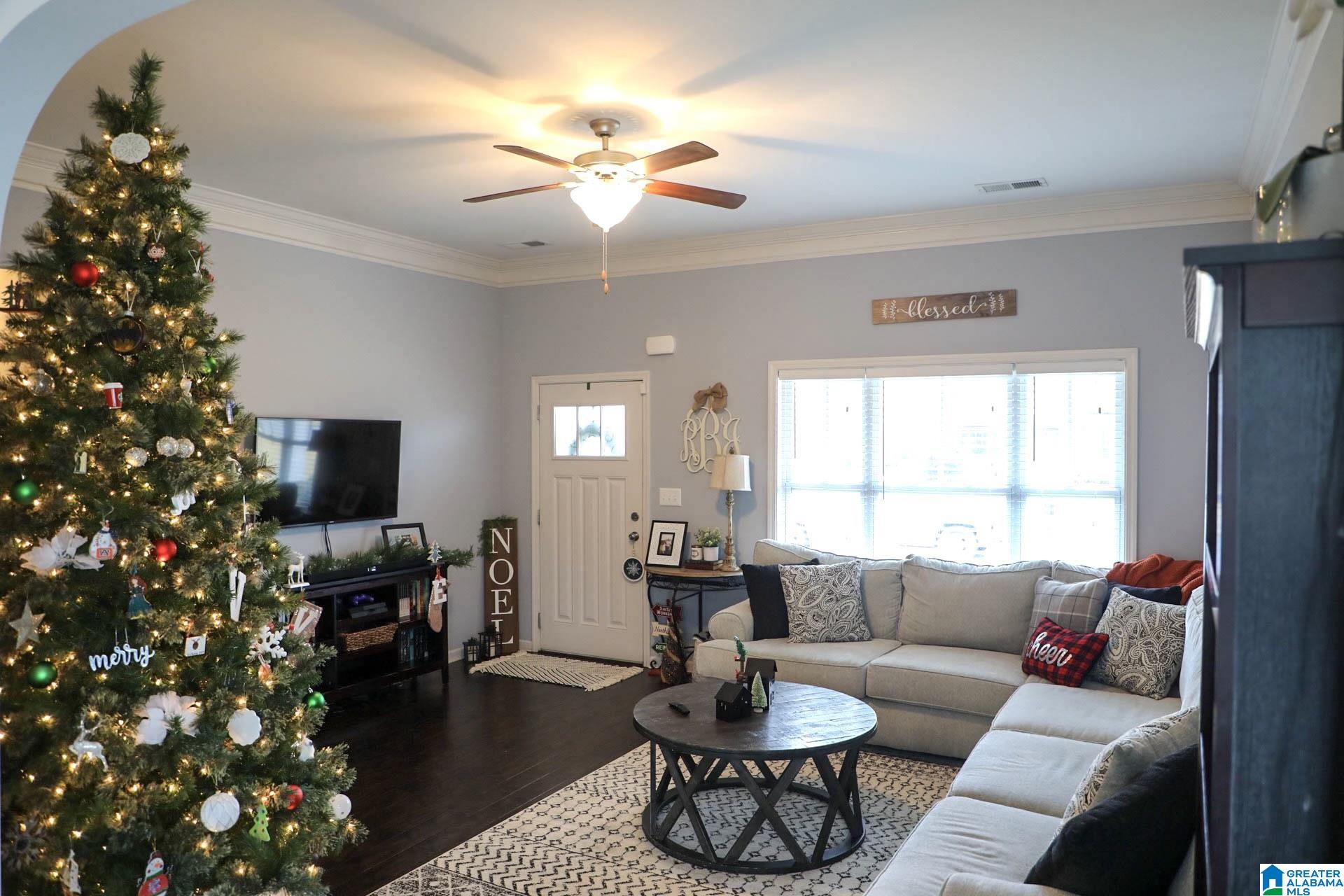 5543 Timber Leaf Way Bessemer, AL 35022 - Photo 3 of 13