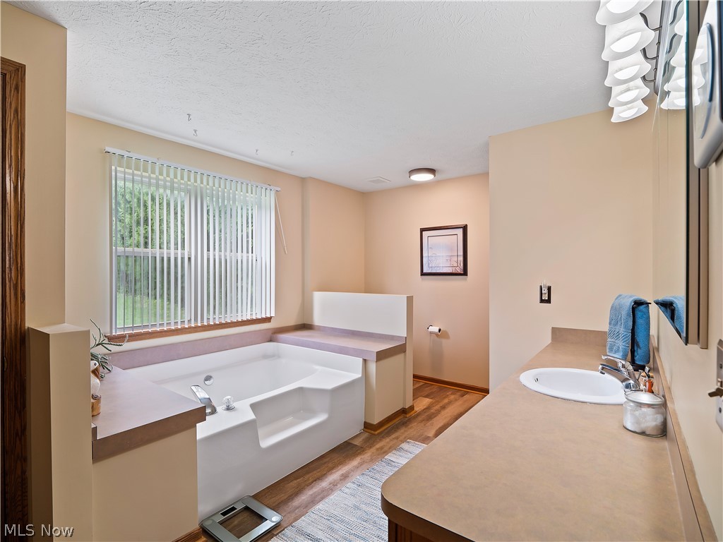 9060 Dunham Road Litchfield, OH 44253 - Photo 15 of 35 Gallery Image 15