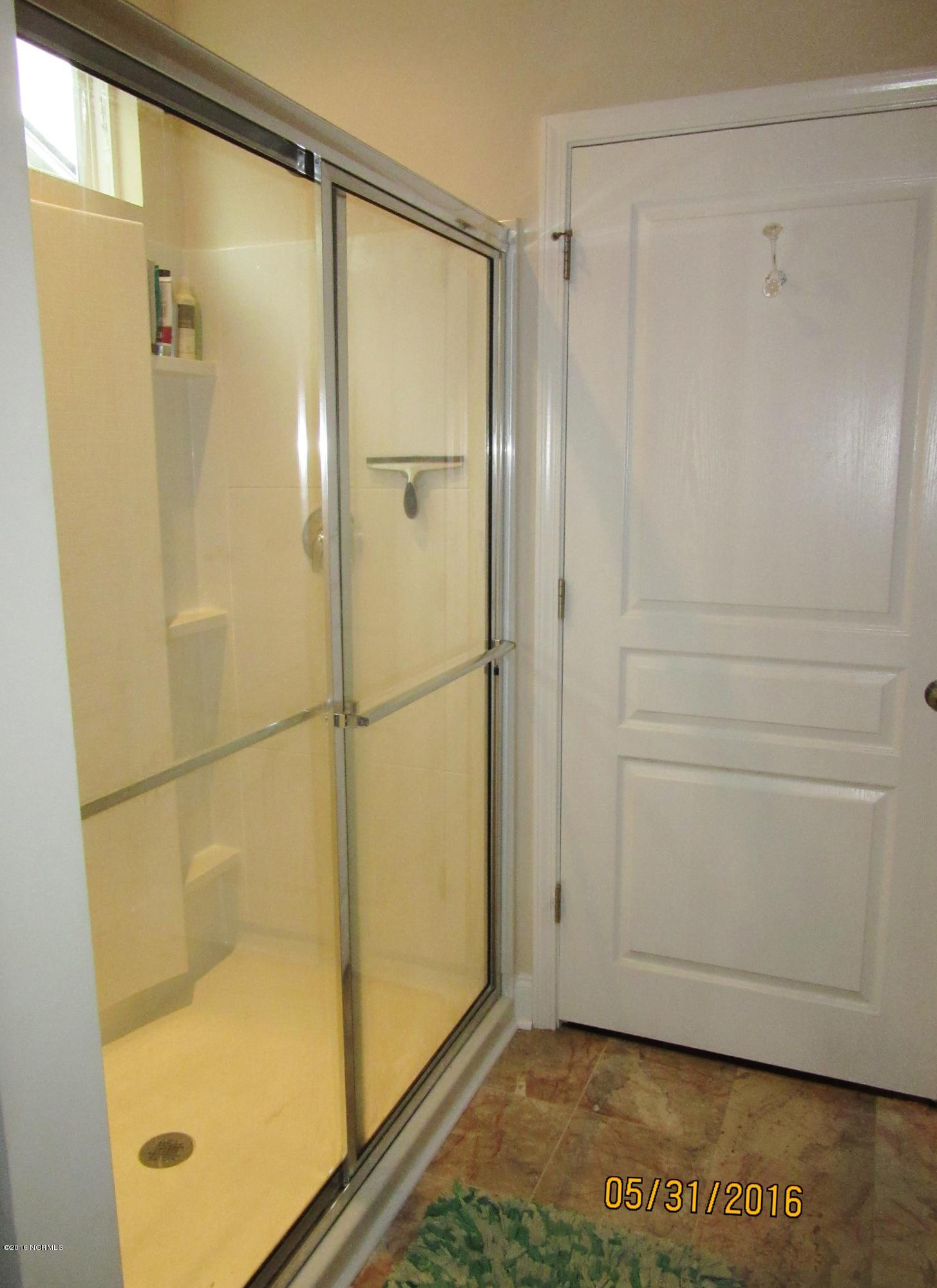 5058 Ballast Road Southport, NC 28461 - Photo 19 of 30 bath master shower