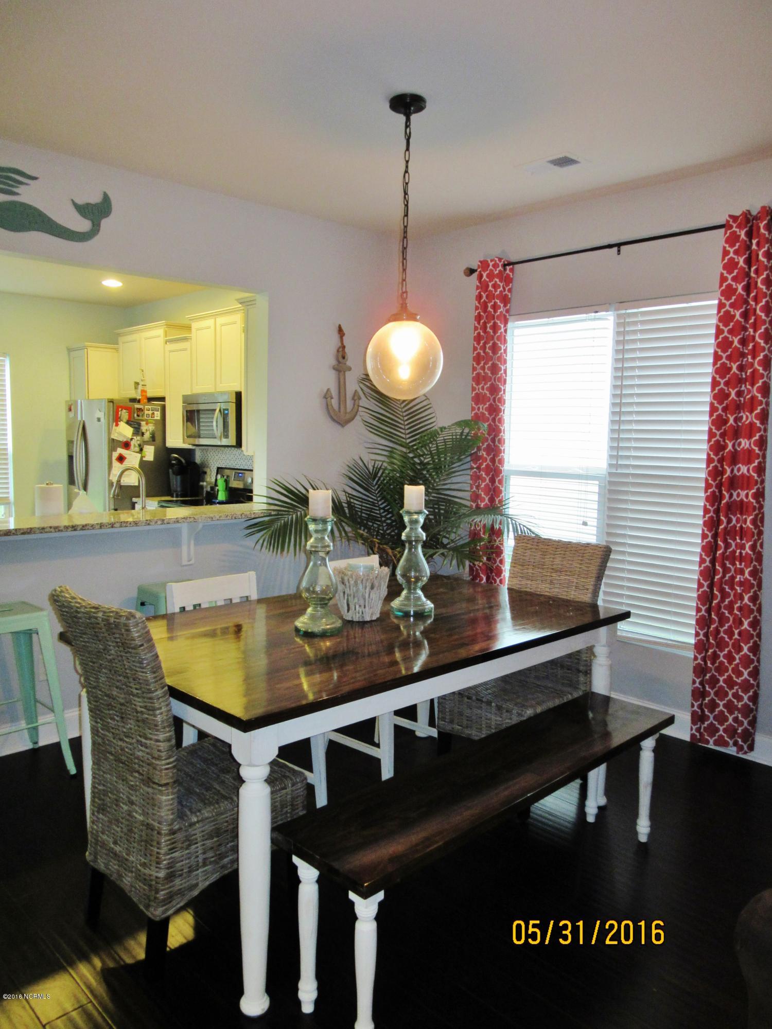 5058 Ballast Road Southport, NC 28461 - Photo 10 of 30 dining area