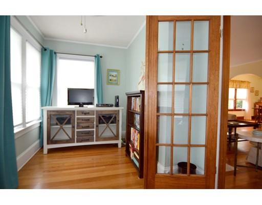 85 Wayne Street Springfield, MA 01118 - Photo 12 of 30