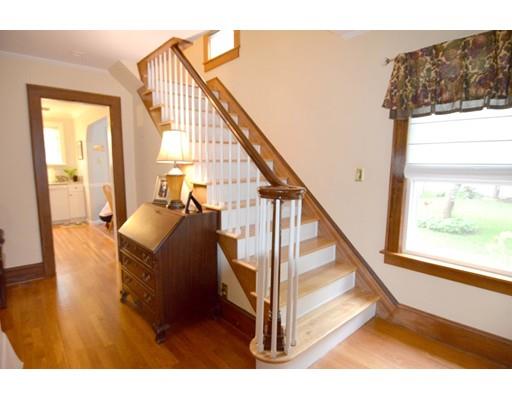 85 Wayne Street Springfield, MA 01118 - Photo 14 of 30