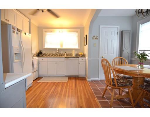 85 Wayne Street Springfield, MA 01118 - Photo 8 of 30