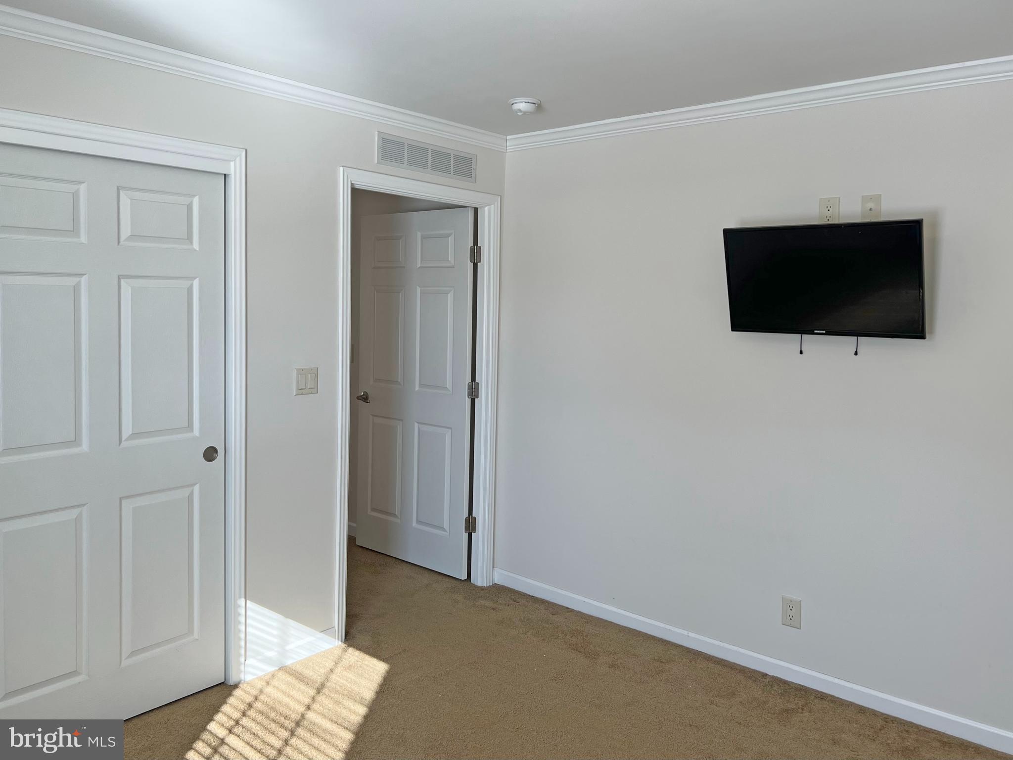 6 Baybreeze Road, Unit D6 Rehoboth Beach, DE 19971 - Photo 20 of 34 Third Bedroom