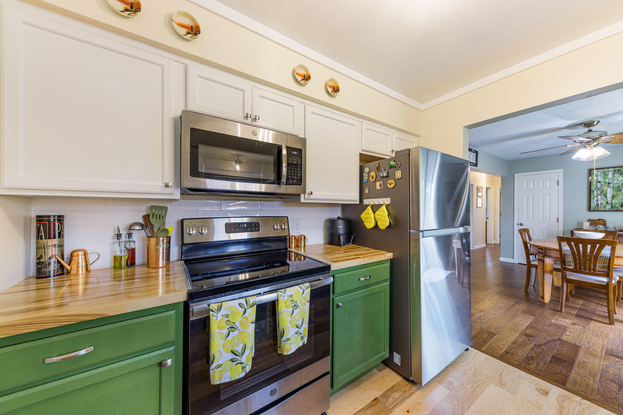 1601 Roberts Road Medford, OR 97504 - Photo 10 of 27 HD-23