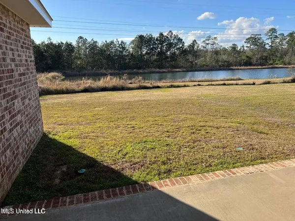 $2,050 | 14057 Plantation Oaks Drive, Gulfport, MS 39503