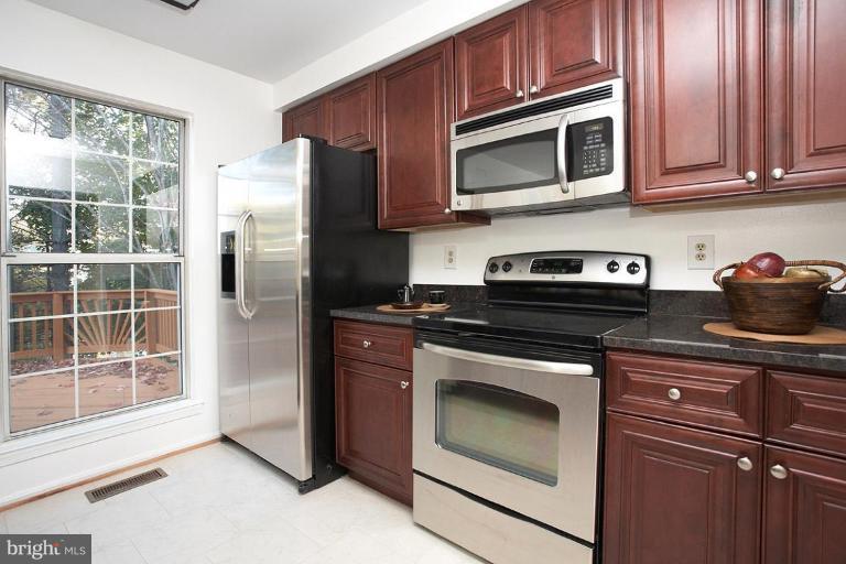 15043 Shamrock Ridge Road Silver Spring, MD 20906 - Photo 12 of 30 Kitchen #3