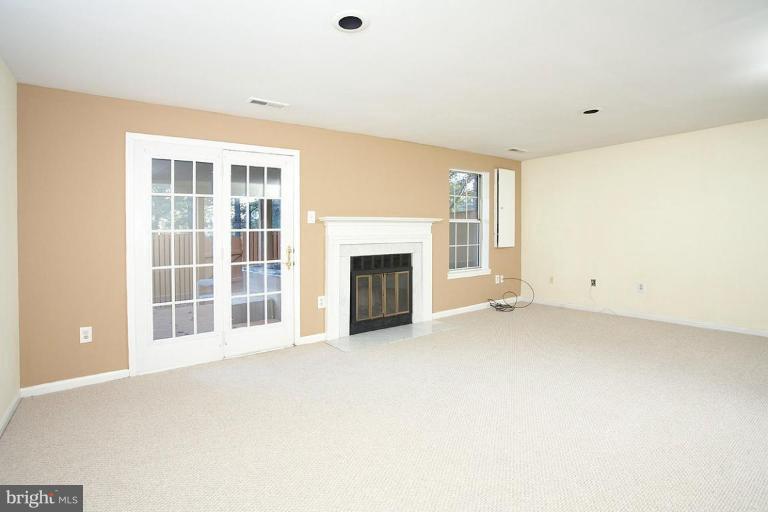 15043 Shamrock Ridge Road Silver Spring, MD 20906 - Photo 24 of 30 Family Room #2