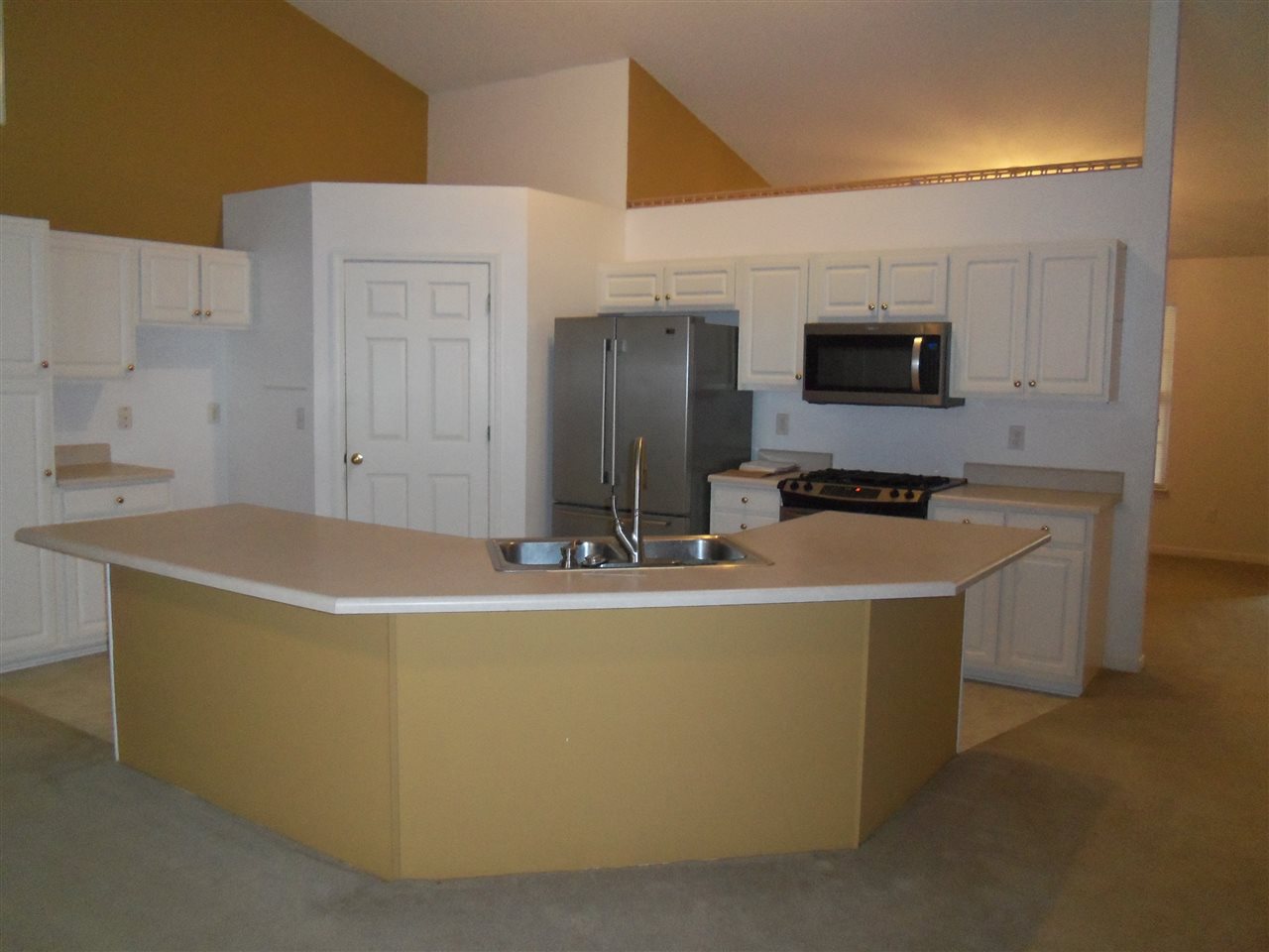 232 Spring Street Duncan, SC 29334 - Photo 2 of 23 Gallery Image 2